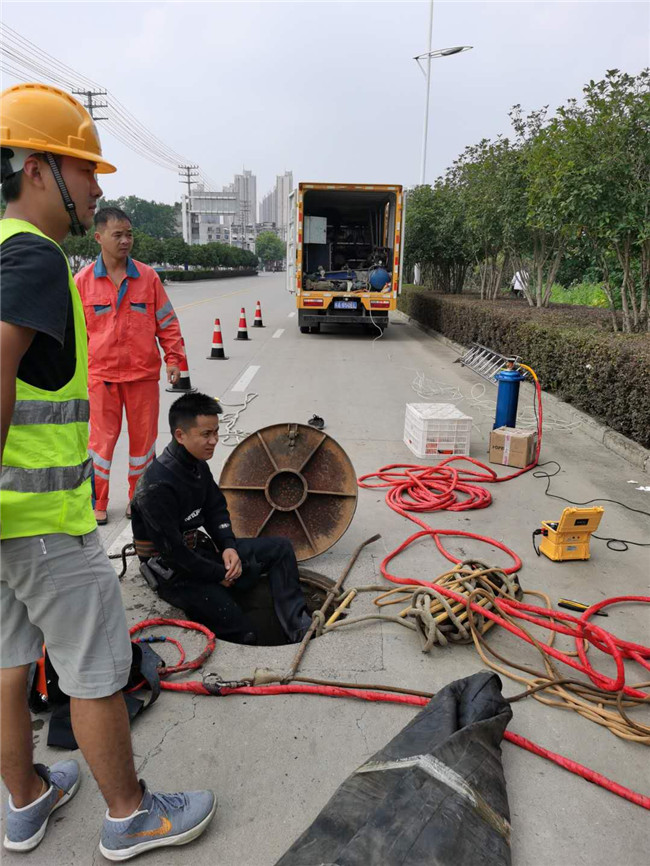 巩留翻衬法管道修复技术主要工序