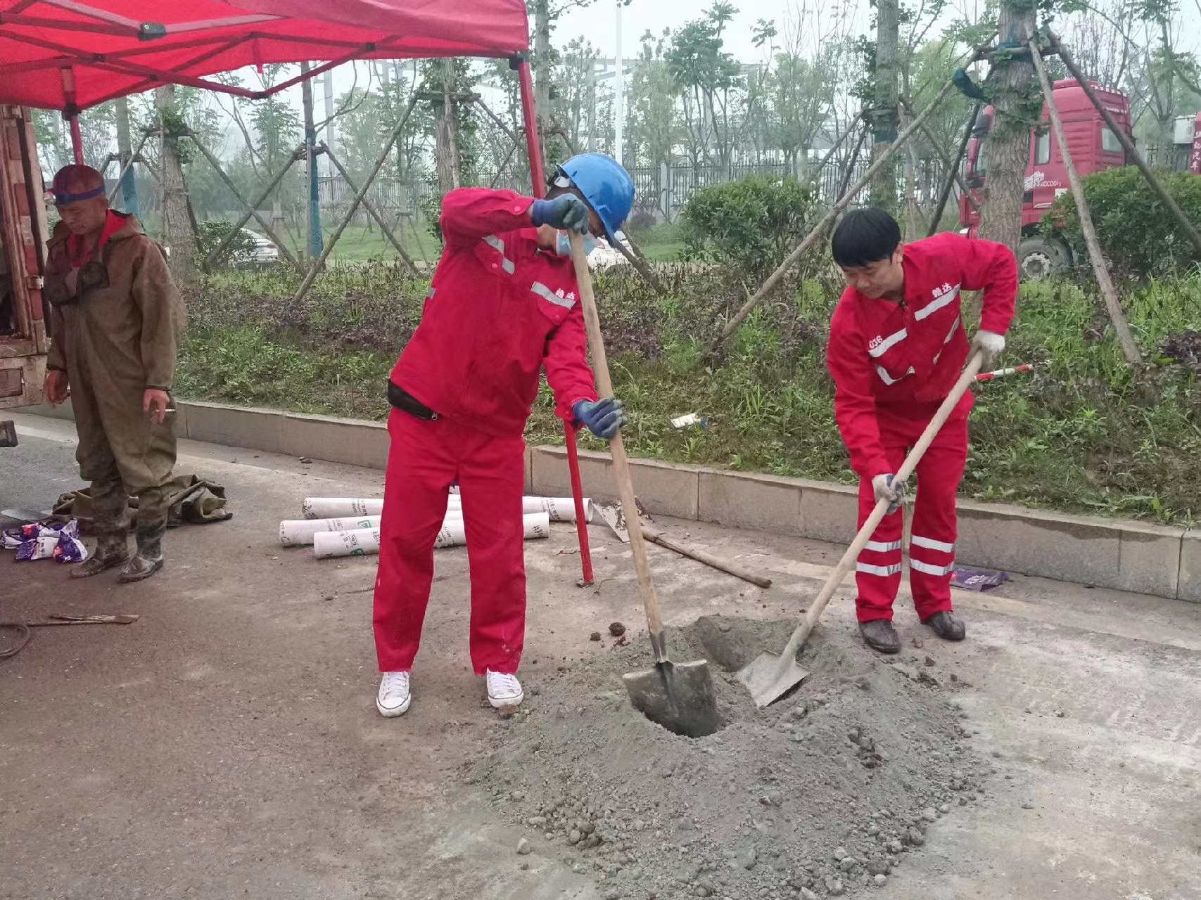 巩留管道疏通哪家好】及时进行市政管道清淤